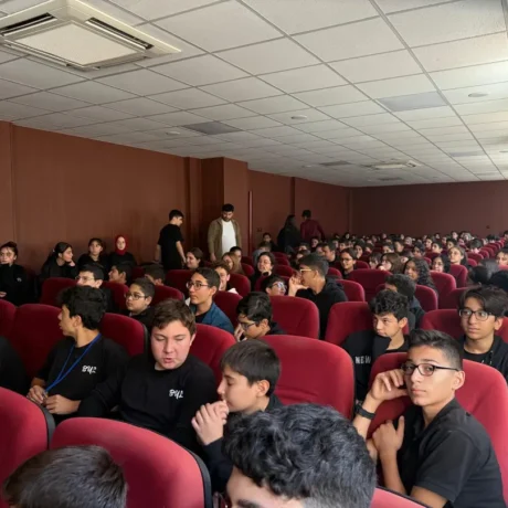 MEZUN DERNEK ÜYELERİMİZİ OKULUMUZ ÖĞRENCİLERİYLE BULUŞTURMAYA DEVAM EDİYORUZDerneğimiz yönetici